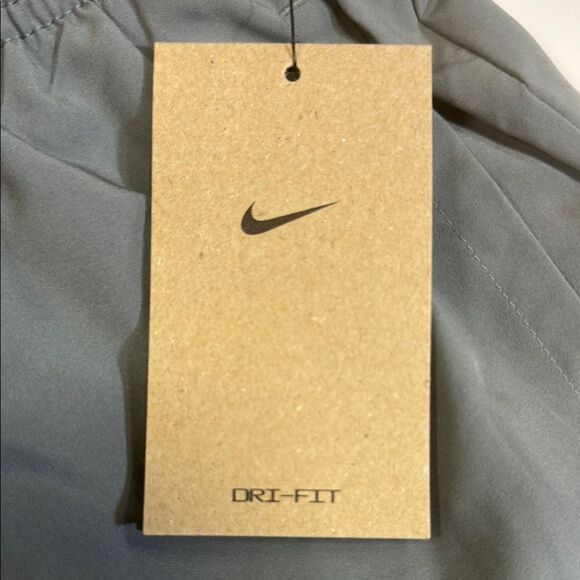 Nike Dri-FIT Gray Pants - Picture 1 of 5